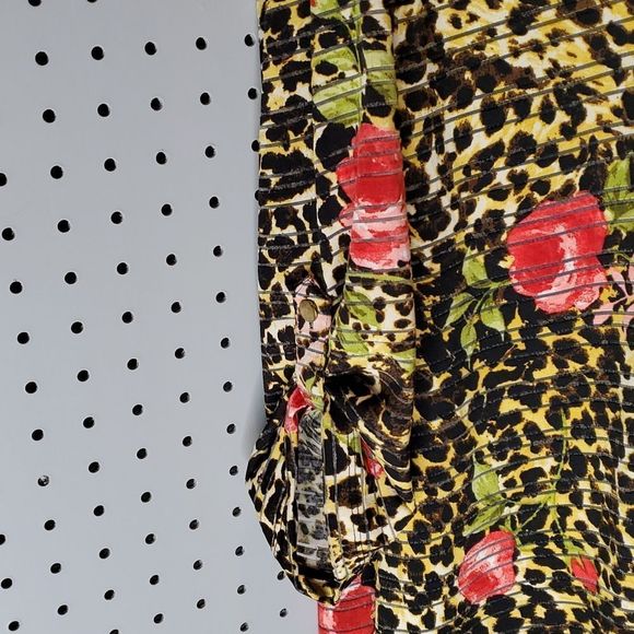 Cheetah Print & Roses Semi-sheer Blouse Size 2X? EUC Very nice fabric! - Picture 5 of 5